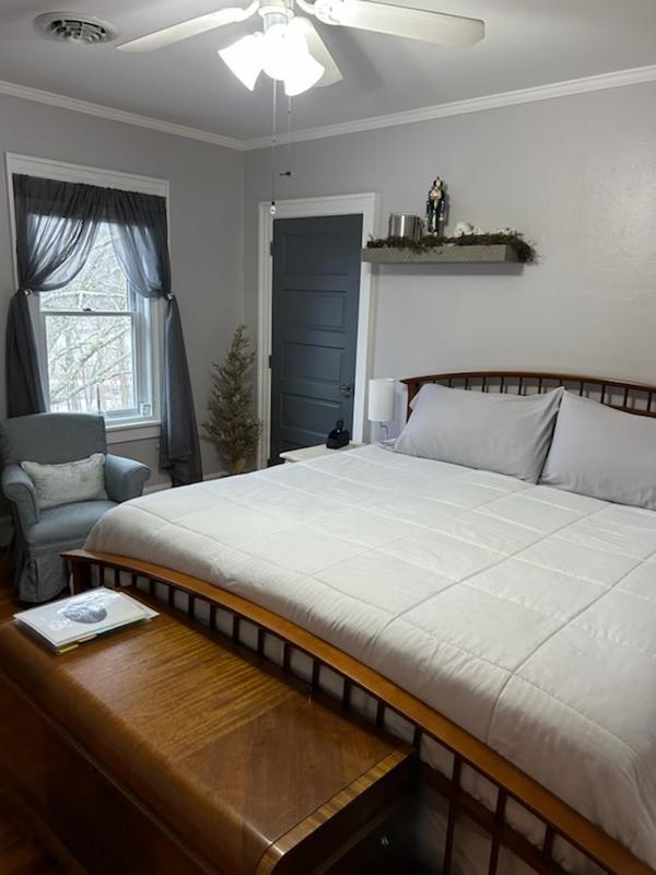 37 Oak Ridge House Bed and Breakfast Wellsboro Eksteriør billede
